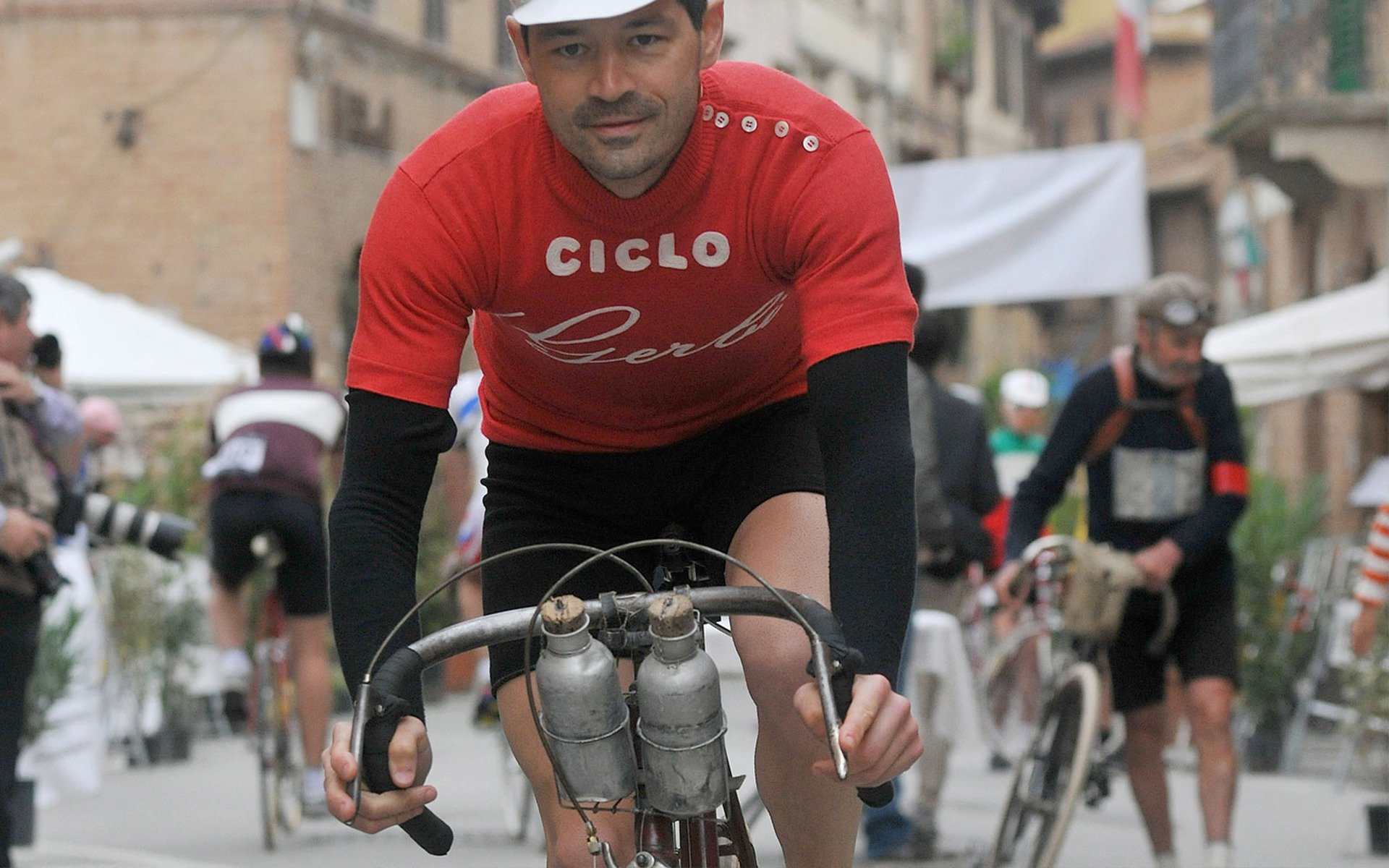 Eroica Cycling Clothing & Retro Cycling Jerseys